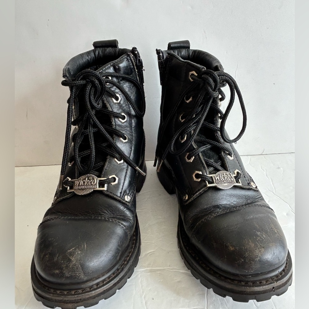 Wicked  Road Warrior women biker shoes 8.5